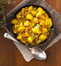 Aloo Gobi In 2020 Recipes Aloo Gobi Vegetarian Recipes