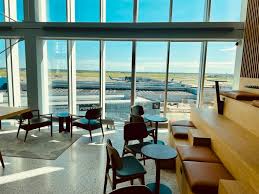 Oresund bridge is 6 km van copenhagen airport hotel, terwijl danmarks lodsmuseum 400 meter. Comfort Hotel Copenhagen Airport Bar With A View4 Nordic Choice Hotels