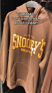 Stylish Gym Wear at H&M