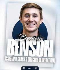 𝐓𝐞𝐚𝐦 𝐰𝐢𝐧𝐬? 𝙏𝙚𝙖𝙢 𝙬𝙞𝙣𝙨. 🏆 Both the men and women took home  the team title at the Sagebrush Invitational today, led by the efforts of  @brennanbens and @natalie__swain Brennan Benson sprinted away