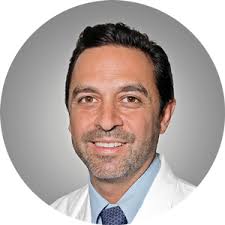 Foot ID allows you to take 3D scans, photos, videos and submit lab orders  directly. It is incredibly fast and easy to use. When patients see this  impressive technology, they will be