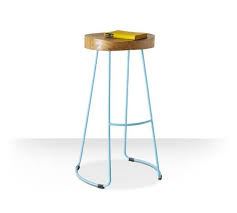 Design Barhocker Hocker Und Hochstuhl Um Eine Moderne Kuchentheke Oder Insel Zu Schaffen Barhocker Barhocker Design Kuche Mit Bar