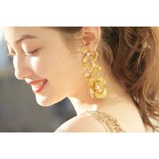 送料無料】 ケンドラスコット レディース ピアス・イヤリング アクセサリー Kaitlin Puffy Hoop Earrings Gold  DAFNE EARRING＆PIERCE(ダフネイヤリング＆ピアス)(ゴールド)orgablanca(オルガブランカ)