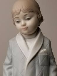 LLADRO #4900 "BOY With ROBE" RETIRED Sculpted by Francisco Catala