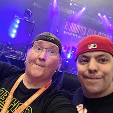 So much fun playing some music in Stillwater, OK! 🤠 Swipe to see me meet  one of my heroes and favorite voices in the entire world…still pinching  myself this happened 🥹 #singing #