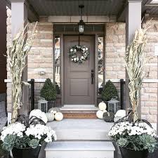 Black And White Fall Porch Decor Ideas I Love The Black And White Fall Decor Fall Front Porch Decor Front Porch Decorating Fall Outdoor Decor