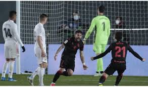 Real madrid v real sociedad live scores and highlights. Sic W2kpx0qxlm