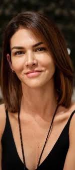 Actriz que logró vencer el cáncer se convierte en mamá 🥰👶 La actriz  peruana Anahí de Cárdenas se convirtió en madre por primera vez y emocionó  a miles de sus seguidores luego