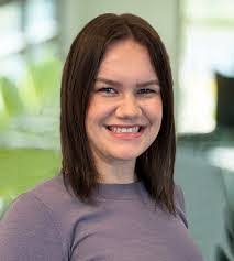 Veronica Kingston's Instagram, Twitter & Facebook