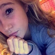 Erin Seager's Instagram, Twitter & Facebook