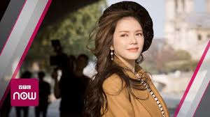 Lý nhã kỳ là một trong những mỹ nhân hiếm hoi trong showbiz việt có rất nhiều bố mẹ, anh chị em nuôi giàu mới đây, lý nhã kỳ gây chú ý khi xuất hiện trong bữa tiệc sinh nhật của tỷ phú nitin shah. Ly Nha Ká»³ Tiáº¿t Lá»™ Má»'i Tinh 9 NÄƒm Tan Vá»¡ Youtube