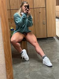Danielle Cooper on X: Thighs bigger than your mans 😜  t.co2iPg94Wvvu  X