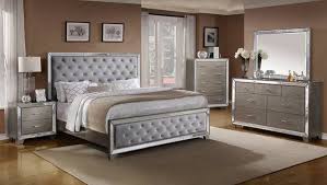 Pin By Tarazii On Spaces Bedroom Sets Queen Queen Bedroom Furniture Contemporary Bedroom Furniture Sets
