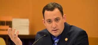 Legislative Coordinating Council alters timeline for decision