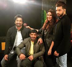 7 the applicants are first asked to fill out a form and then attend a group discussion. Facebook