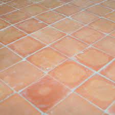 Terracotta ist die bezeichnung für ein seit jahrhunderten bekanntes keramisches material, das für verschiedenste produkte verwendet werden kann. Cotto Bodenplatten Natur 10x10cm Rot Terrakotta Fliese Kachel