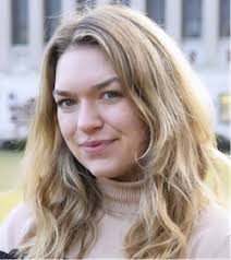 Willow Higgins's Instagram, Twitter & Facebook