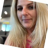 Tiffany Dunham's Instagram, Twitter & Facebook