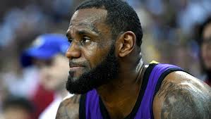 LeBron James' consecutive games streak ends at 156