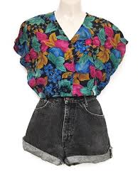 Pin Von Llynl Auf More My Style Mit Bildern 80er Jahre Outfit 80er Jahre Kleidung 80er Jahre Mode