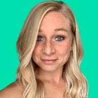 Kelly Endicott's Instagram, Twitter & Facebook