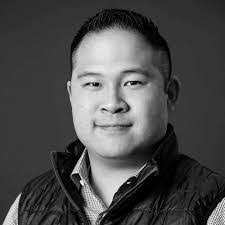 Lance Pinn's Instagram, Twitter & Facebook