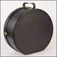 Louis Vuitton Black Epi Leather Hat Box With Louis Vuitton Luggage Tag Louis Vuitton Luggage Tag Leather Hats Louis Vuitton Black