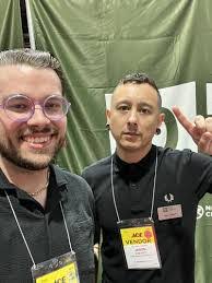 Marcus Bragg's Instagram, Twitter & Facebook