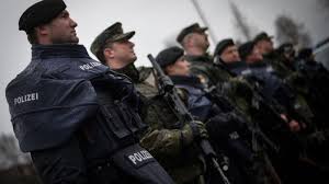 Die gewährleistung der inneren sicherheit ist aufgabe der polizei. Zur Sicherung Des G20 Gipfel Ist Sogar Ein Bundeswehreinsatz Im Inneren Moglich