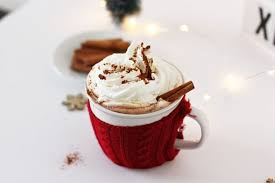 Chocolat Chaud A La Cannelle Oui Are Makers Recette Chocolat Chaud Chocolat Chaud Chocolat