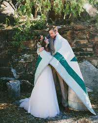 25 Creative Wedding Rituals That Symbolize Unity Native American Wedding Traditions Native American Wedding Wedding Rituals