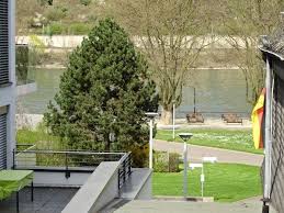 Durchschnittlicher mietpreis (wohnung) pro quadratmeter in andernach9 €. 2 Zimmer Wohnung Zu Vermieten Holzgasse 14 56626 Andernach Mayen Koblenz Kreis Mapio Net