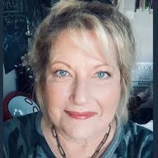 Tiffany Conroy's Instagram, Twitter & Facebook