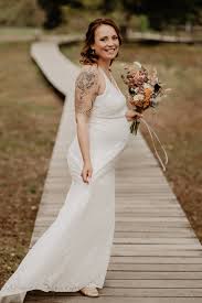 2 monate bis 1 monat vor der hochzeit. Mom Brides Brautmode Fur Schwangere Elas Braute