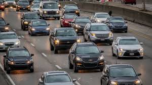 11 state membre ue sustin interzicerea, la nivel european, a vehiculelor diesel si pe benzina pana in 2040, pentru a combate schimbarile climatice. MaÈinile Diesel Interzise Oficial Veste Soc Pentru Trei Milioane De MaÈini Din Romania Deja Èoferii Nu Mai Au Voie SÄ Circule B1 Ro