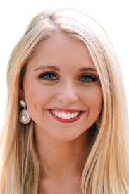 Lindsey Wingo's Instagram, Twitter & Facebook