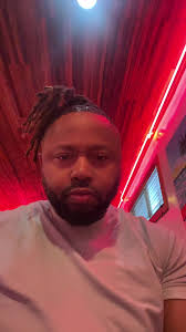 Jonathan Logan (@jslay79)