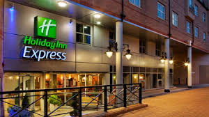 Tower bridge and tower of london are notable landmarks, and travelers looking to shop may want to visit liverpool street and borough market. Holiday Inn Express Hotels In Central London