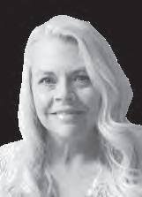 Krista Newcomb's Instagram, Twitter & Facebook