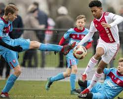 We did not find results for: Senasib Dengan Bagus Kahfi Begini Awal Karier Sepakbola Noah Gesser Okezone Bola