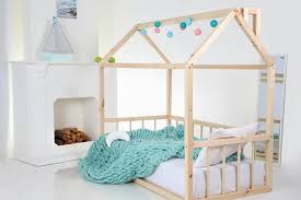 Modern, avrupa ve çağdaş gibi size yönelik çok çeşitli bebek karyolası fiyat. Montessori Yatak Modelleri Yapimi Ve Fiyatlari Karyola Yatak Mobilya