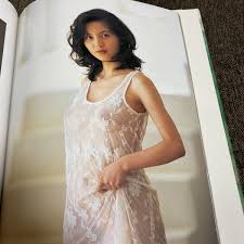 盛本真理子 ／ 写真集 終章