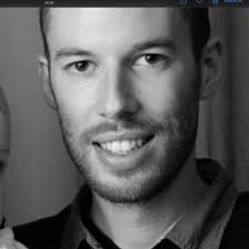 Nous avons aussi intégré dans nos locaux la fabrication du volet roulant sur mesure: Lombart Adrien Avosdim Adrienlombart Twitter