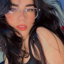 Yisel Fernández Díaz updated her profile picture.