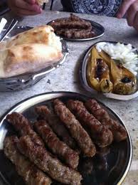 Genieße leckeres essen, schnell geliefert! Destan Skopje Restaurant Cooking