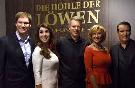 Die gründer von towell+ sorgten für begeisterung. Start Der Neuen Staffel Grunder Aus Der Region Kampfen Bei Hohle Der Lowen Wirtschaft Stuttgarter Nachrichten