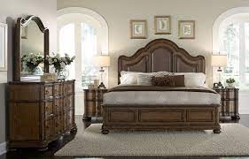 Quentin Panel Bedroom Set Pulaski Furniture Bedroom Sets Bedroom Set Queen Sized Bedroom Sets