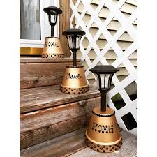 Nette Idee Um Ihre Solarleuchten Zu Setzen Tischplatte Oder Futter Garten Solar Beleuchtung Lighting Your Garden Clay Pot Projects Rustic Lighting