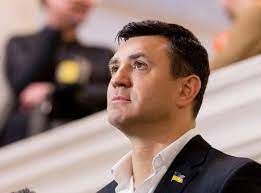 Депутат верховної ради україни заступник голови депутатської фракції слуга народу приєднуйся до нашої команди t.me/nikolaytishchenko. Nardep Nikolaj Tishenko Stal Glavoj Kievskoj Organizacii Partii Sluga Naroda