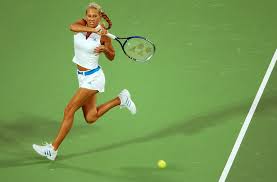 Her appearance and celebrity status made her one of the best known tennis stars worldwide, despite her never winning a. Anna Kournikova Displayed Her Favorite Designer Brand And Colors In We Ve Got Nothing But Love For These Ace Tennis Looks Popsugar Fashion Photo 20